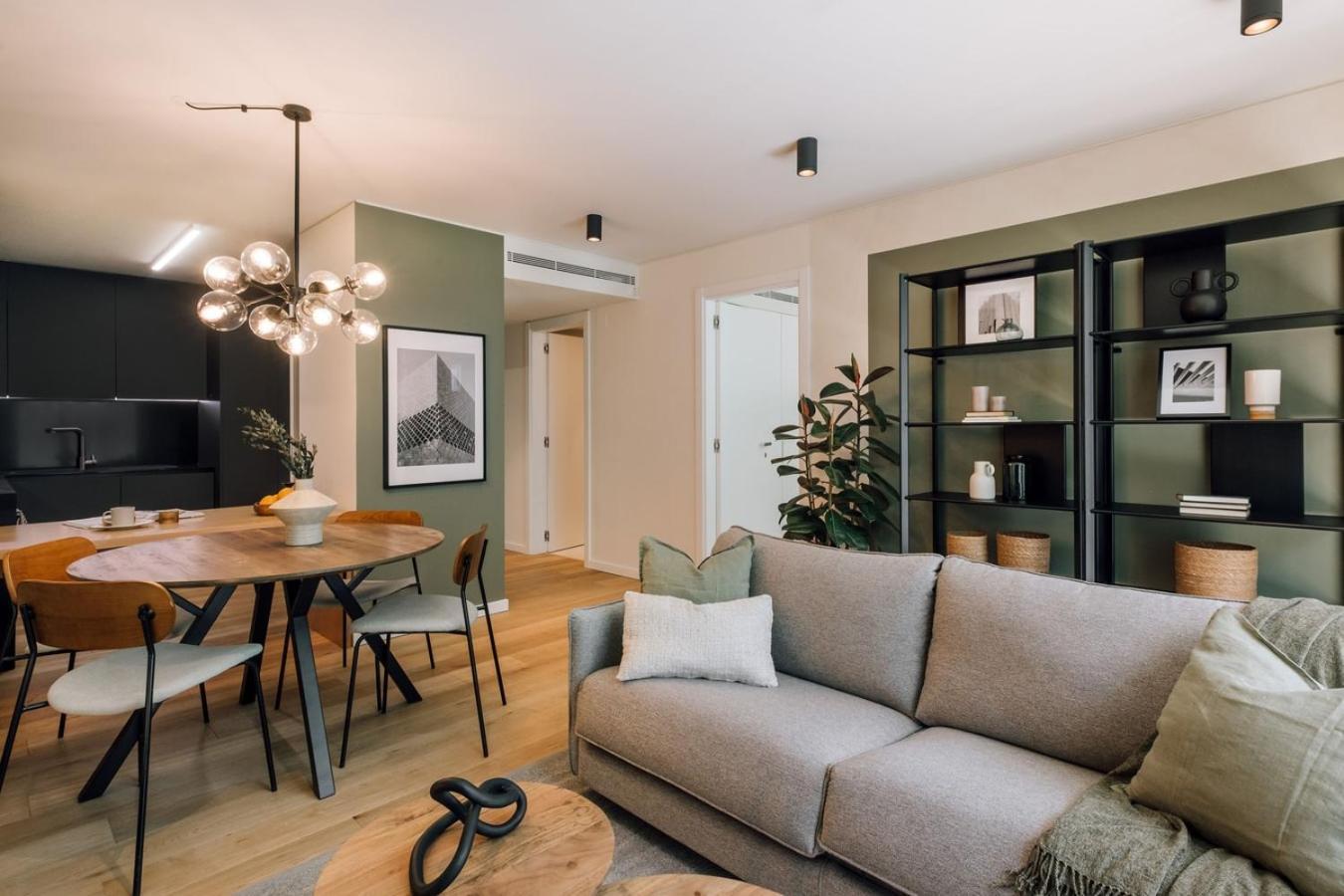 Farol - 1 Bedroom With Pool In Areeiro Apartment Lisbon